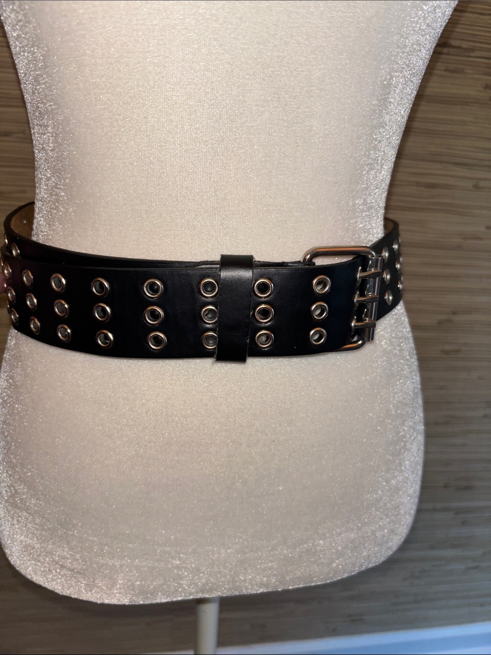 Leather Wide Black Double-Grommet Waist Belt large biker vibes EUC!